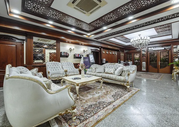 Monday Royal Apart Hotel