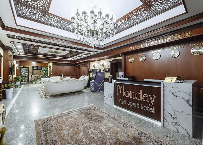 Monday Royal Apart Hotel
